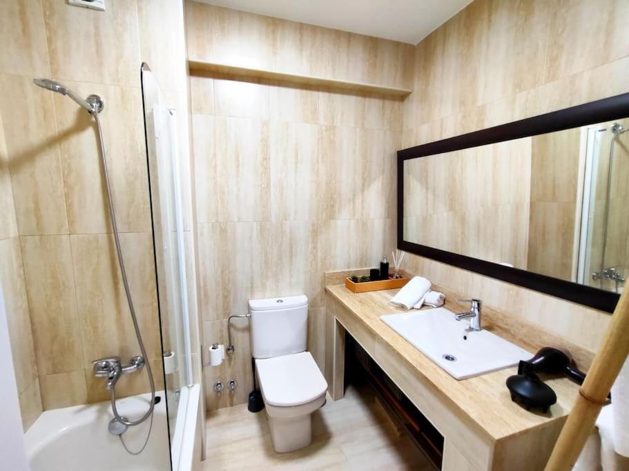 Tranquilo Apartamento Con Parking Gratis Vigilado 24H Vigo Exteriör bild