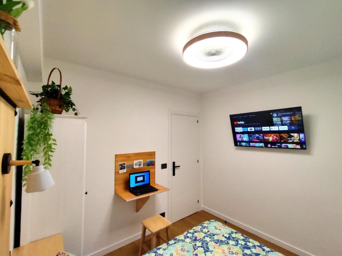 Tranquilo Apartamento Con Parking Gratis Vigilado 24H Vigo Exteriör bild